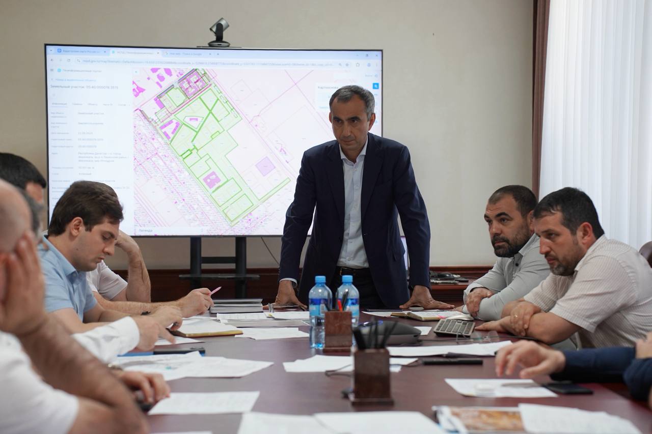 В Дагестане подобрали земельный участок под строительство Ледового дворца